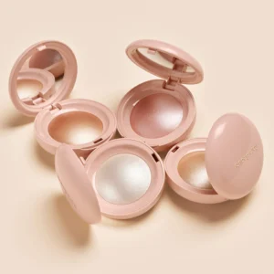 rare beauty positive light silky touch highlighter