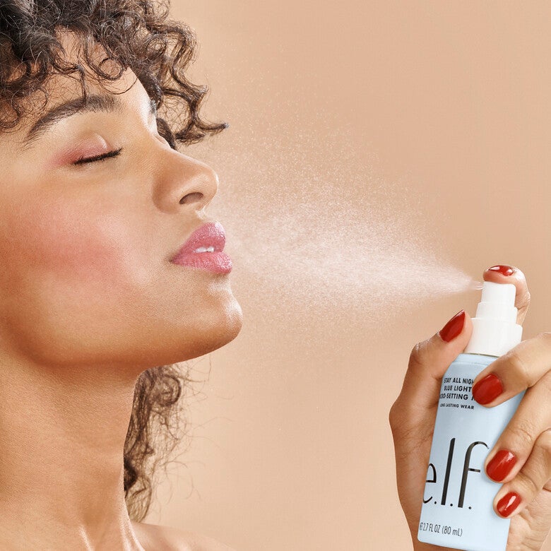 e.l.f stay all night blue light micro setting mist e.l.f stay all night blue light micro setting mist