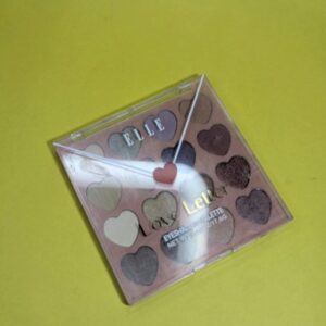 elle love letter eyeshadow palette