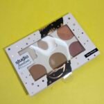Studio London by Superdrug blush and highlight kit